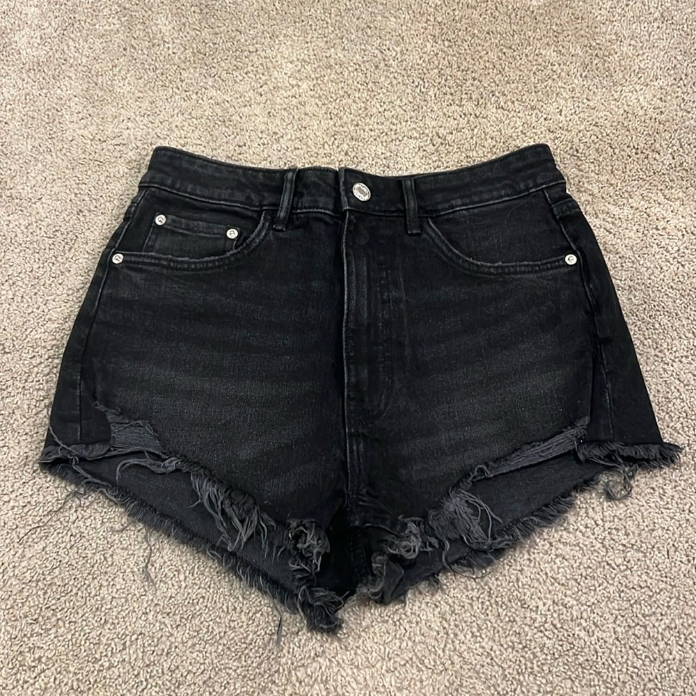 Zara High Rise Raw Edge Denim Shorts